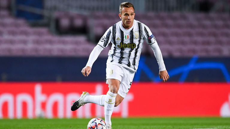  Артур може да напусне Ювентус 