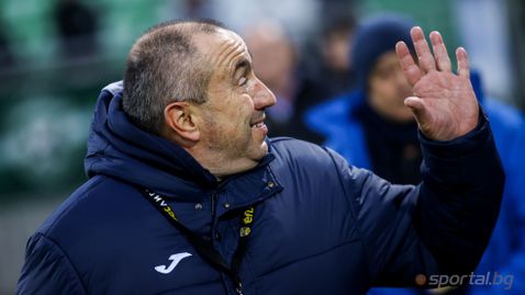  Мъри договаря с Арис (Солун) 