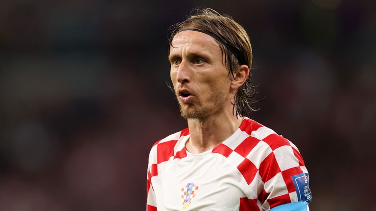 37 годишният полузащитник на хърватския национален отбор Лука Модрич бе избран