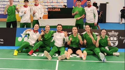 България се класира за 1/4-финалите на Европейското отборно първенство по бадминтон до 17 години