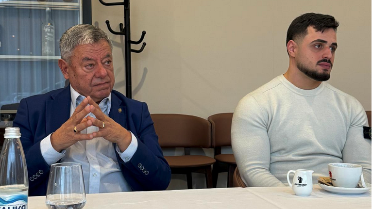 Олимпийският шампион Карлос Насар посети спортният комплекс СамЕлион в Самоков