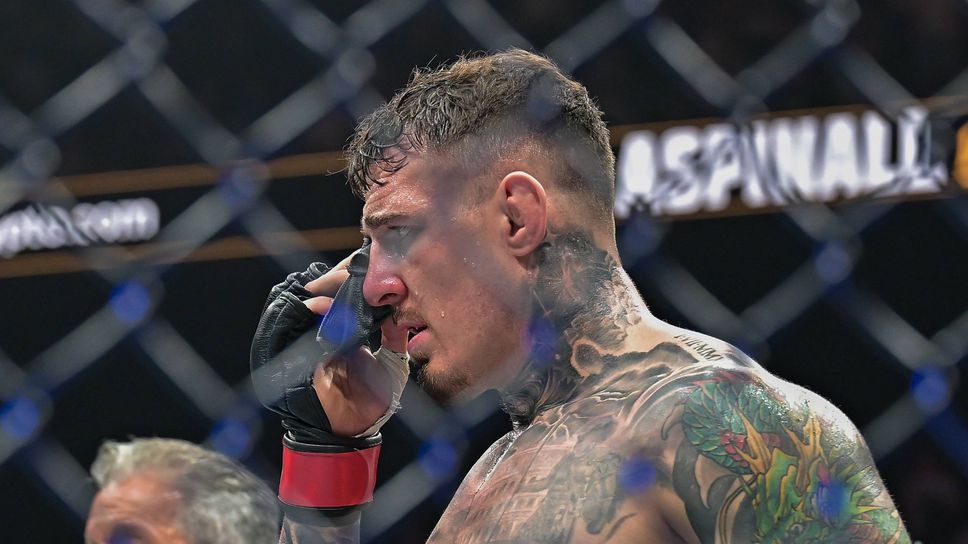 Шампионът на UFC в тежка категория Том Аспинал все още