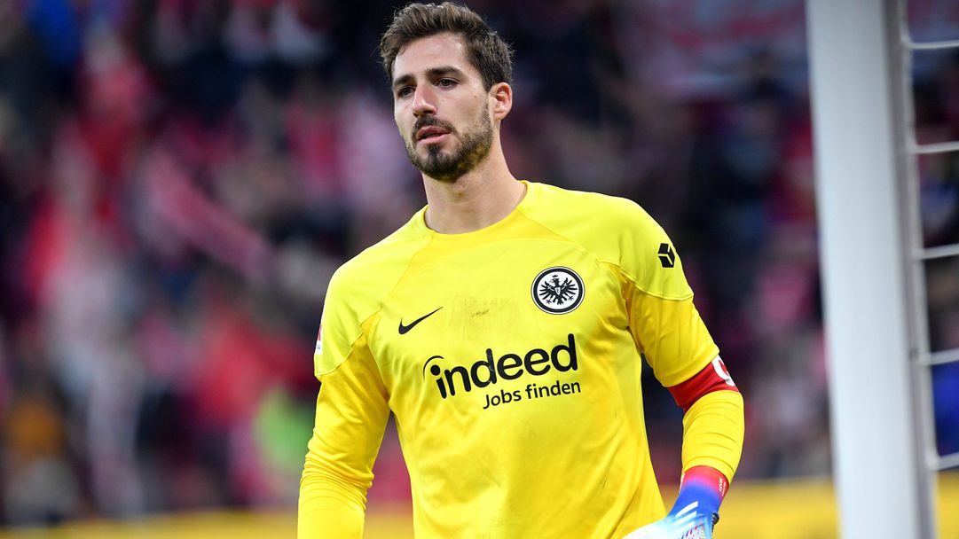 Трап се сбогува окончателно с Айнтрахт преди мача с Галатасарай