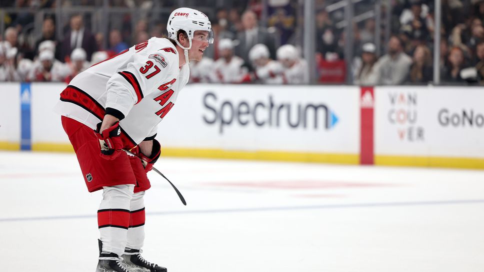 Каролина пречупи Ню Джърси с дузпи в НХЛ