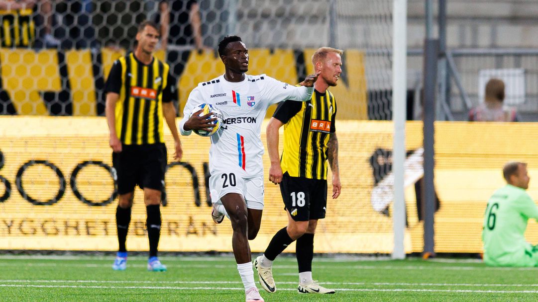 Санкт Паули се подсилва с гамбийска голова машина от естонското първенство