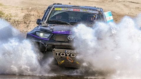Пилот на Тойота пропуска "Дакар 2026" след инцидент при гмуркане
