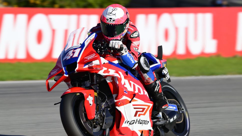 Алейш Еспаргаро обяви че слага край на колоездачната си кариера