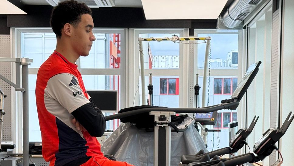 Джамал Мусиала е първият футболист на Байерн Мюнхен който поднови