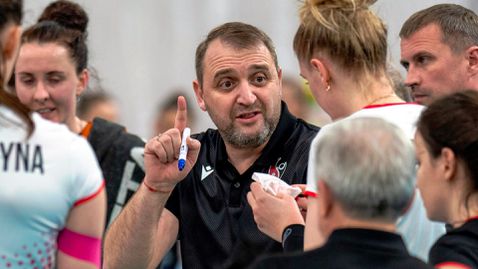 Треньорът на Прометей и селекционер на Украйна Иван Петков: В България сме, но сме в шок