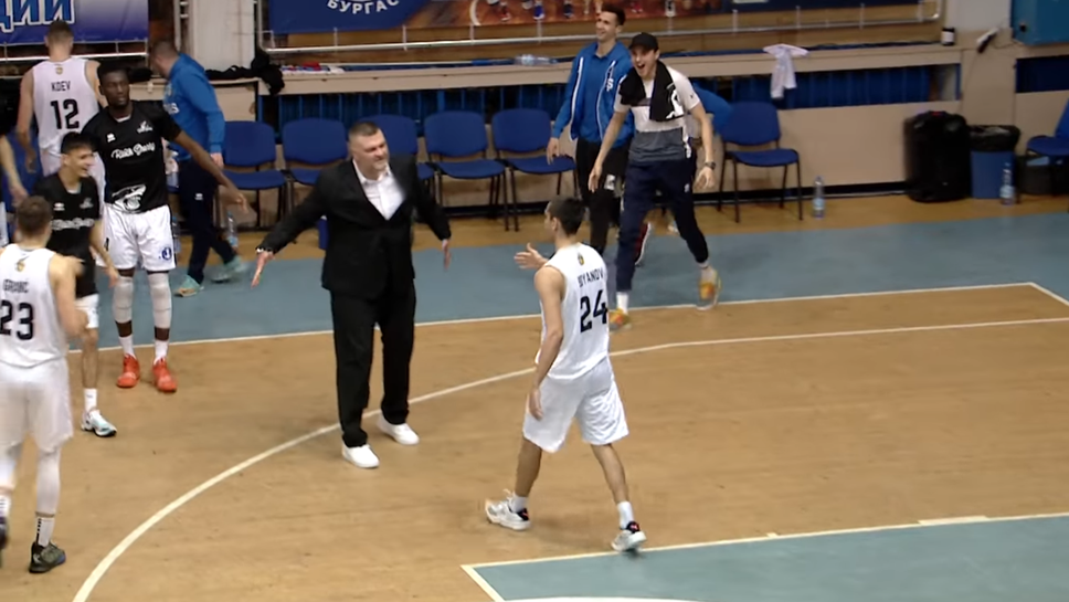 Да се сблъскаш с Васил Евтимов (видео)