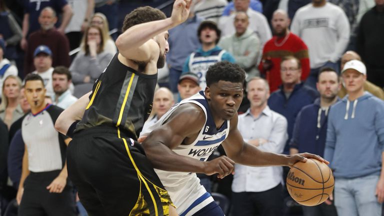 Минесота надделя над Голдън Стейт със 119 114 след продължение в