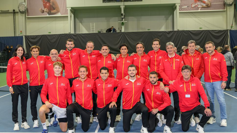 Испания сломи Швейцария в Купа “Дейвис”