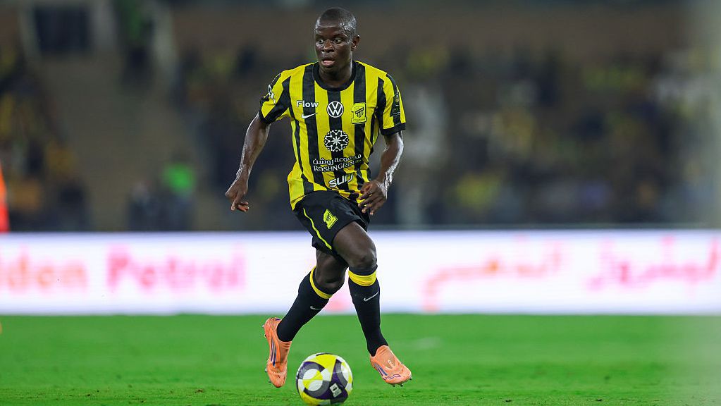 Фенербахче се разбра с Ал-Итихад за Канте