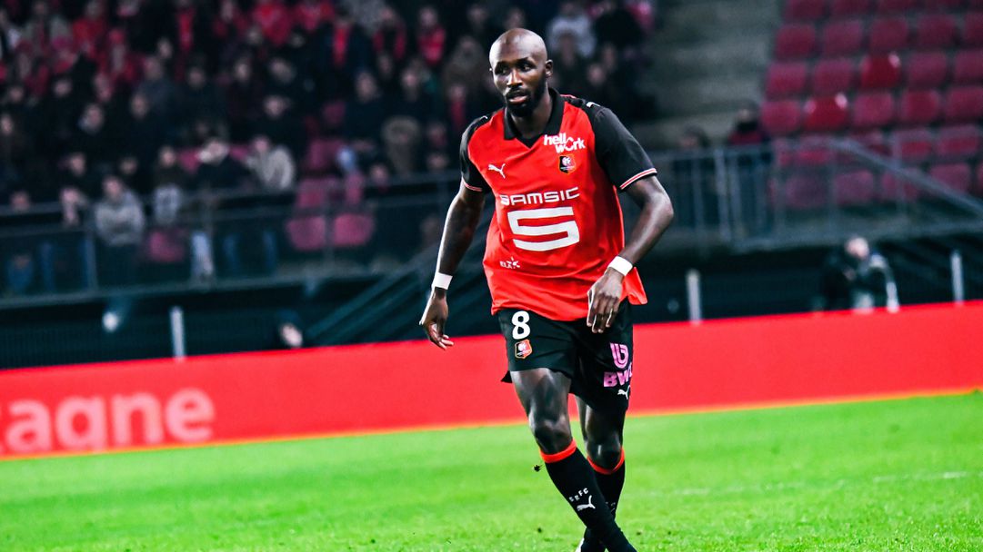 Порто привлече халф от Рен