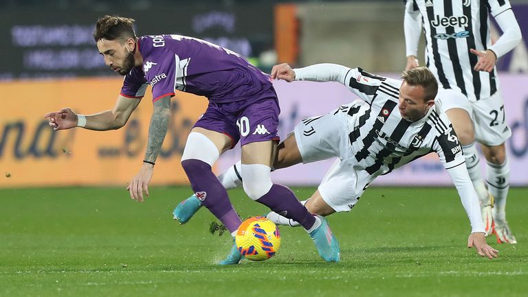  Икономичен Ювентус се приближи до финала за Купата на Италия 