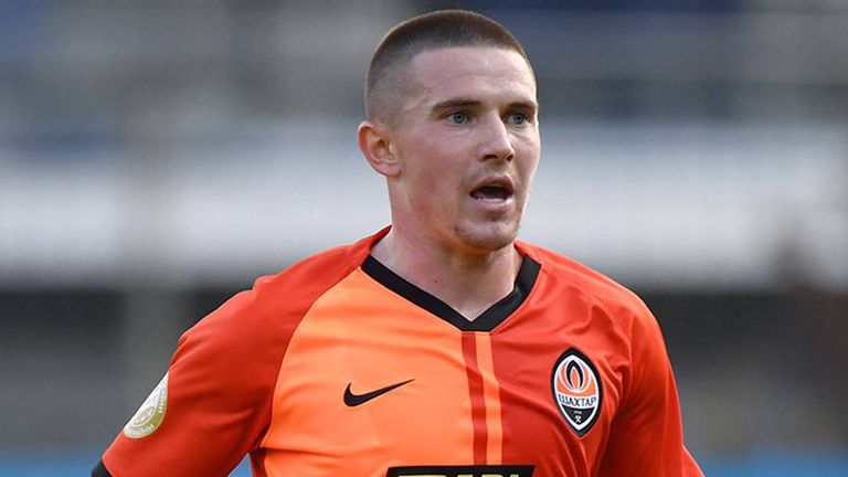  Футболист на Шахтьор се причисли към доброволците в армията на Украйна 