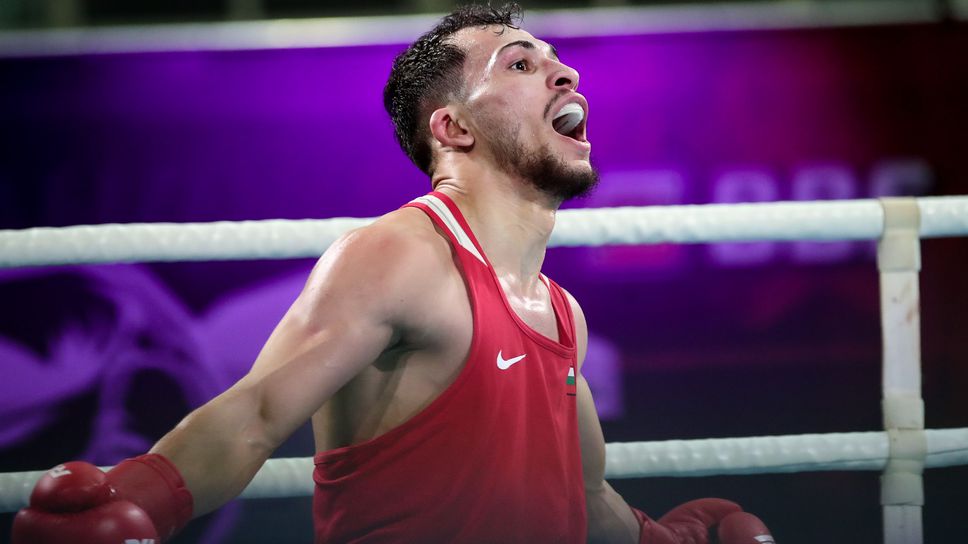 Втора победа за Росенов в Ливърпул