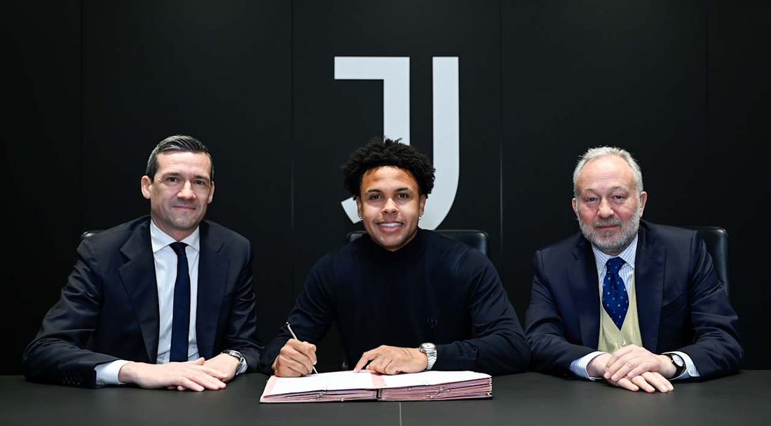 Ювентус удължи изтичащия договор на най-добрия си халф