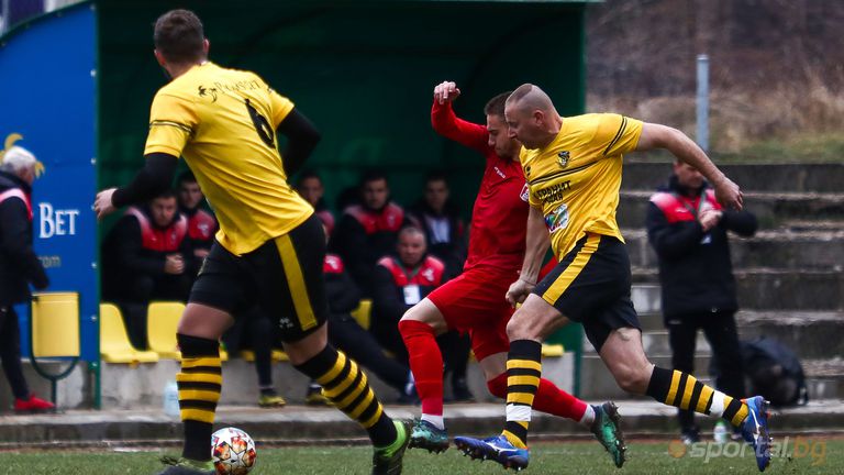 Гранит Владая стигна до минимална победа над дубъла на Пирин