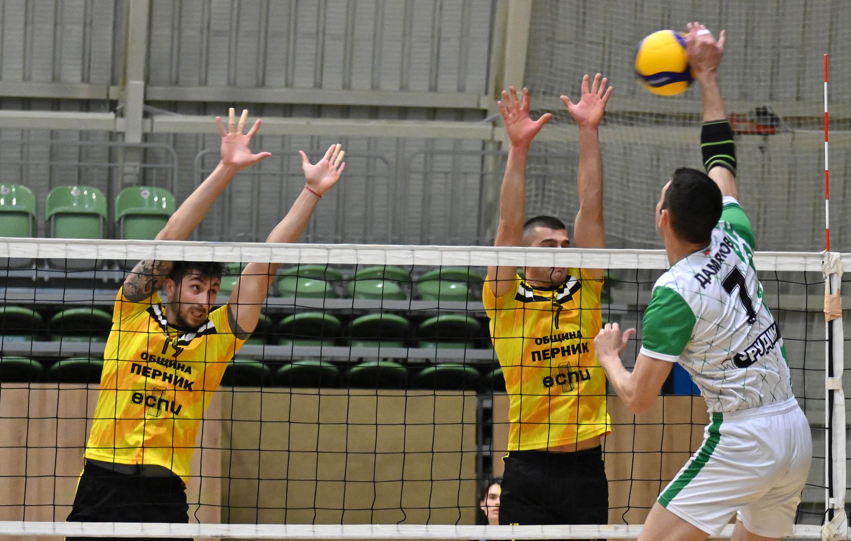 Efbet Супер Волей: Плейаут: Берое 2016 (Стара Загора) - Миньор (Перник) 3:0 🏐