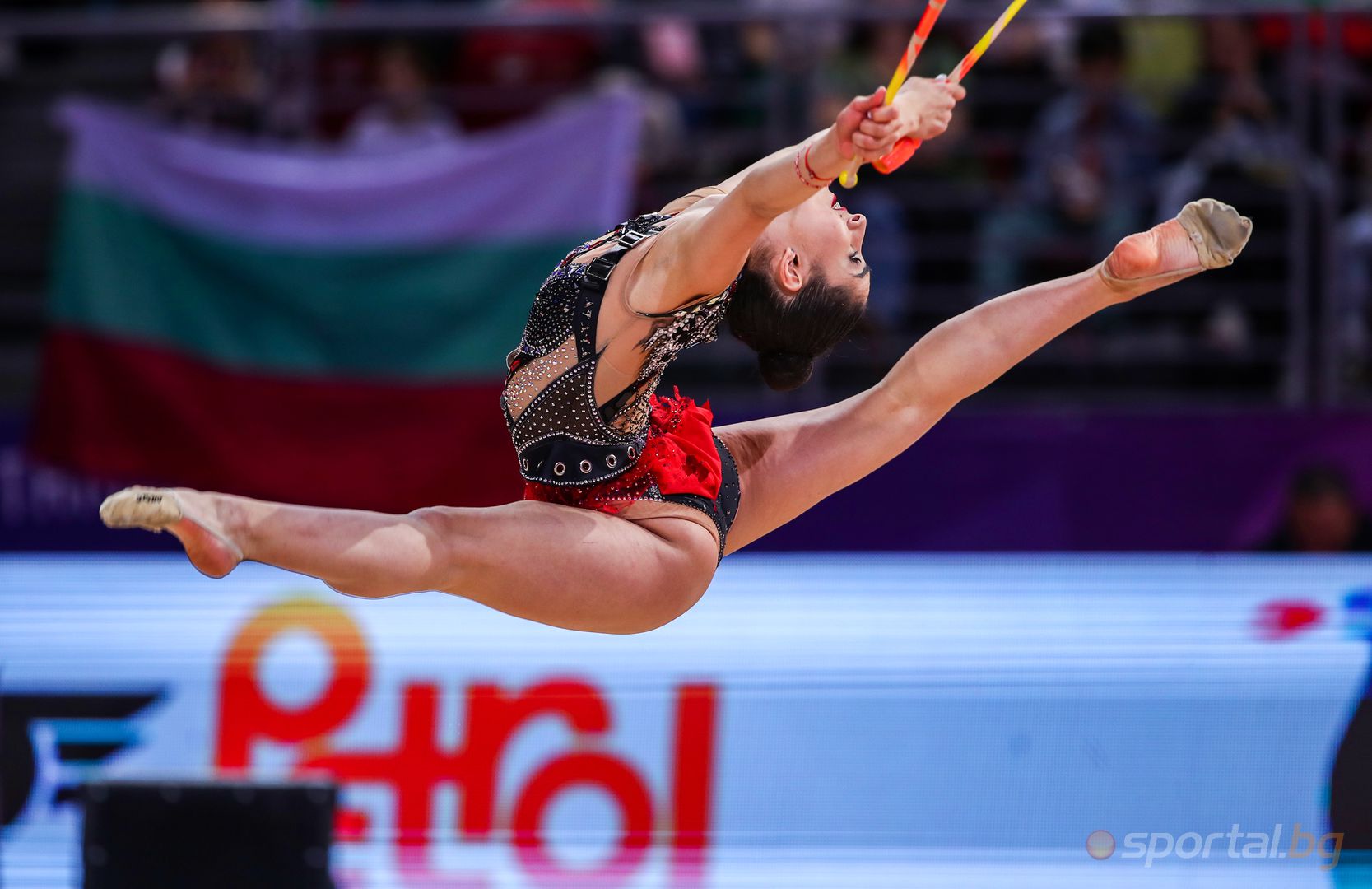  Финали в обособените уреди на Световната купа по художествена гимнастика 