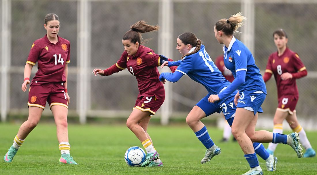 България WU19 започна европейските квалификации с разгромна победа