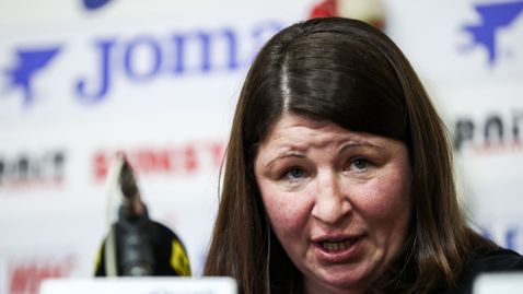  Златева разяснява триумфа на Рамазанов и изясни за какво не е бил посрещнат в София 