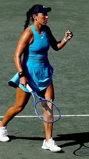 Джесика Пегула започна с победа защитата на титлата си в Чарлстън