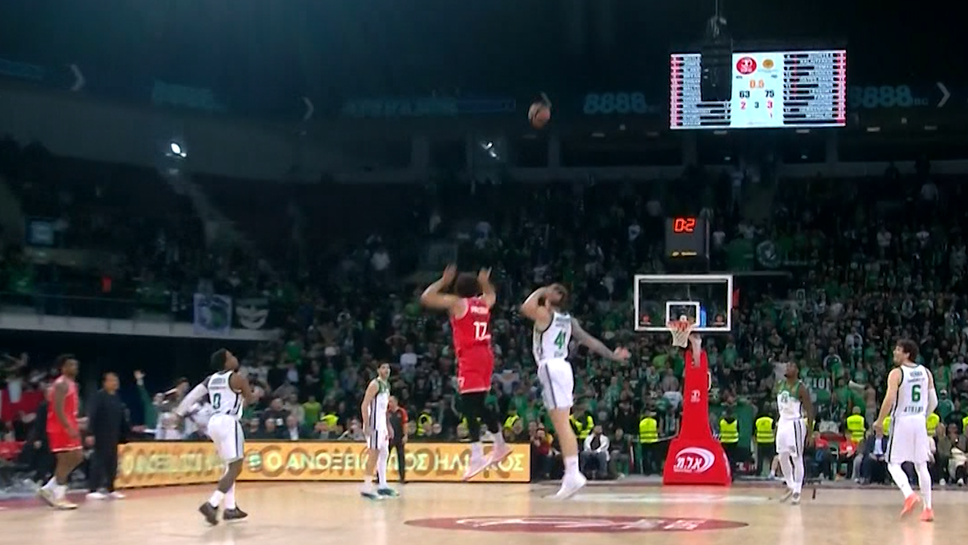 На живо от "Арена София": Нещо рядко виждано се случи в края на третата четвърт