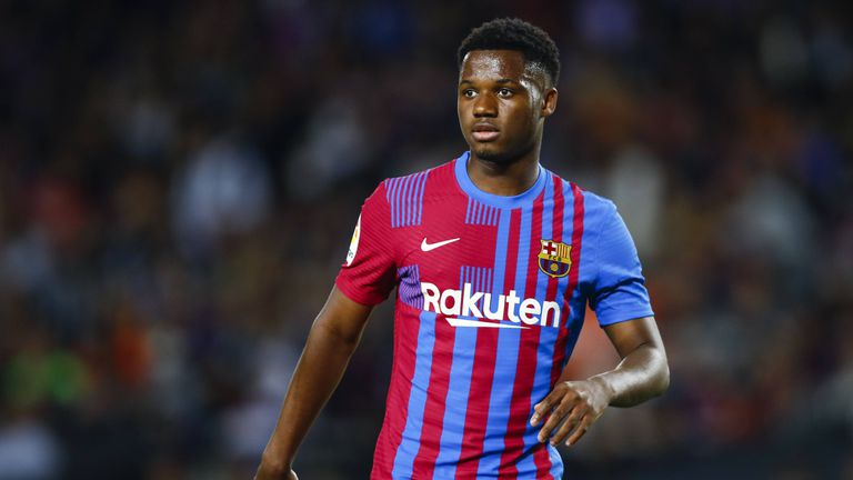  Чави: Ансу Фати е специфичен състезател и би трябвало да се грижим за него 