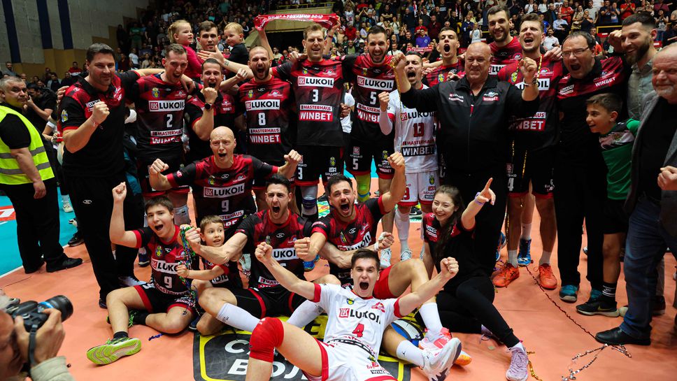 Нефтохимик пречупи Хебър след невероятна драма и е новият шампион на България