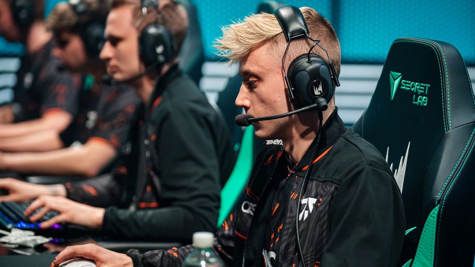 Появи се първата нова опция пред Rekkles