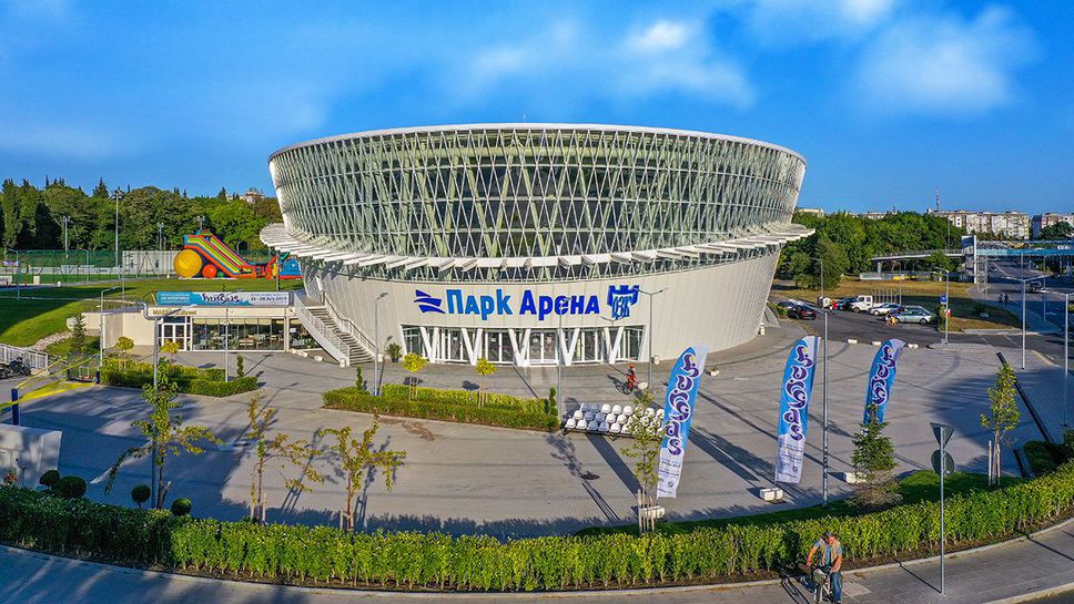 Националите по плуване започнаха подготовка в Бургас