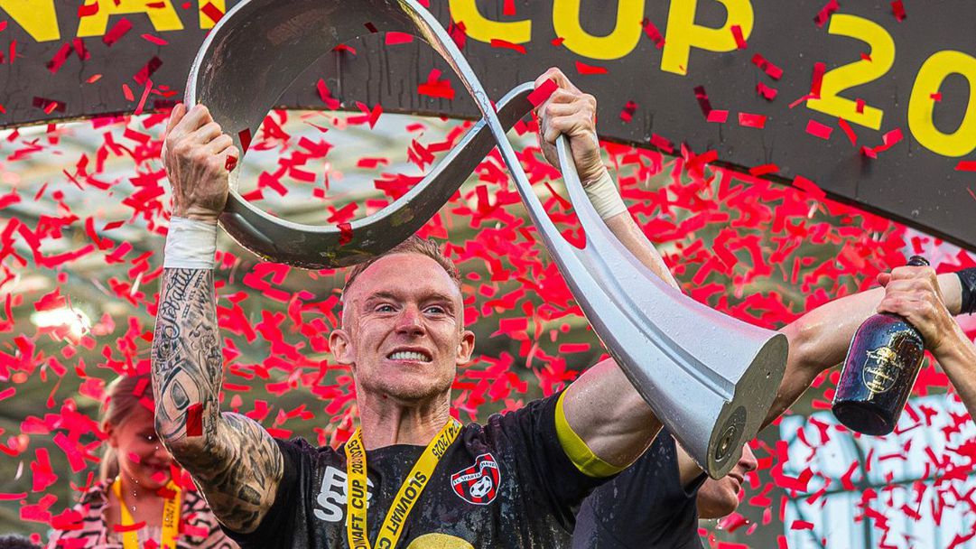 Спартак (Търнава) с бившия футболист на Левски Роман Прохазка спечели Купата на Словакия