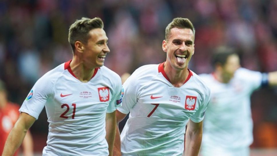 Две асистенции на Левандовски и два гола от резерви пратиха Полша на Евро 2020