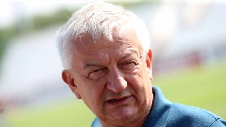 Крушарски: Ако ще сменяме Боби с Бербатов, мерси!