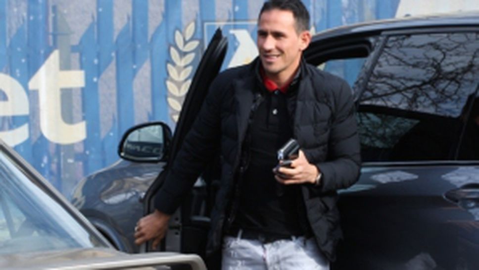 Живко Миланов подписа с Левски