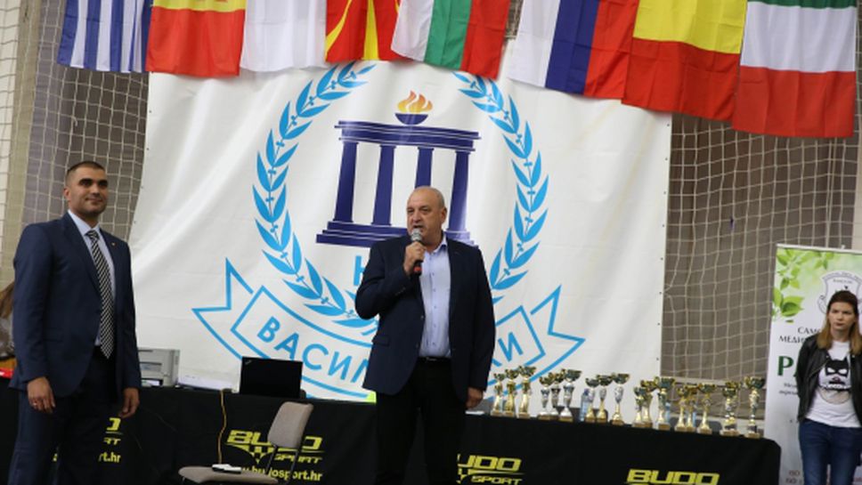 Стоян Андонов даде началото на Международния турнир по таекуондо "Sofia Cup"