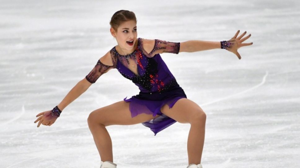 Косторная записа първа победа във веригата Гран при (видео)