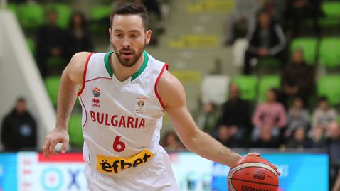  Божидар Аврамов: Достатъчно опитни сме не просто да се борим с другите тимове, а и да ги побеждаваме 