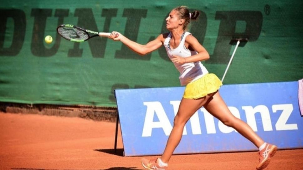 Михайлова се класира за четвъртфиналите на турнир по тенис в Анталия