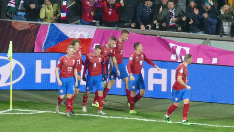 Чехия е на Евро 2020 след обрат срещу Косово (видео)