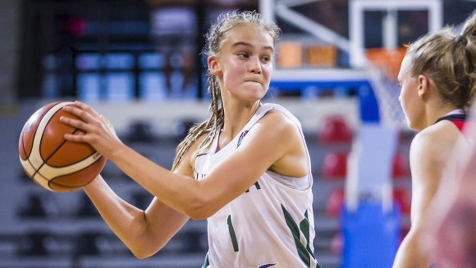 13-годишна изуми Европа, дебютира за женския национален отбор на Литва