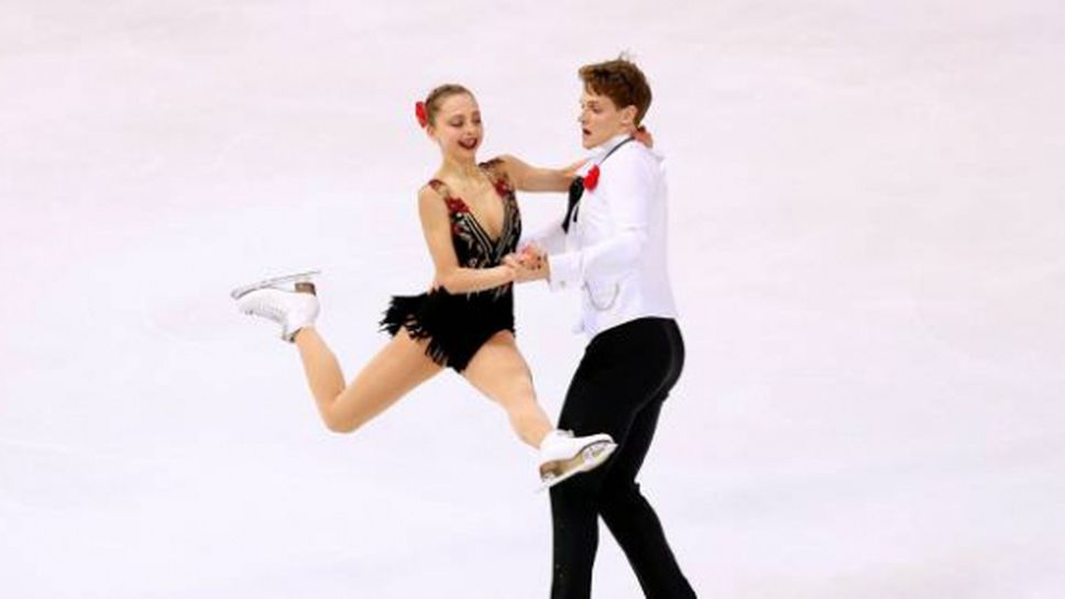 Бойкова и Козловски триумфираха при спортните двойки на Гран при в Москва