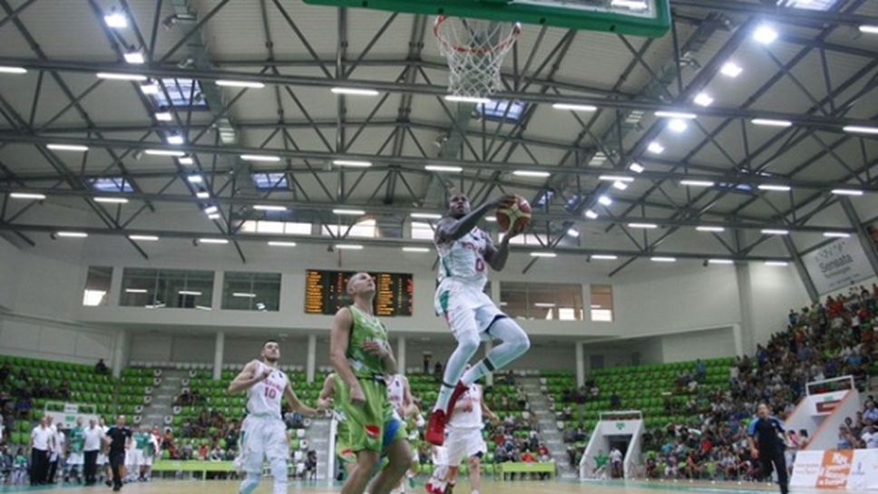 Барчовски преговаря с нов американец