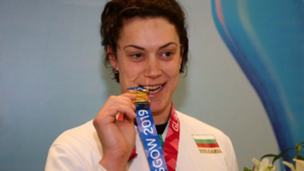 Европейската шампионка Радослава Мавродиева се завърна в България