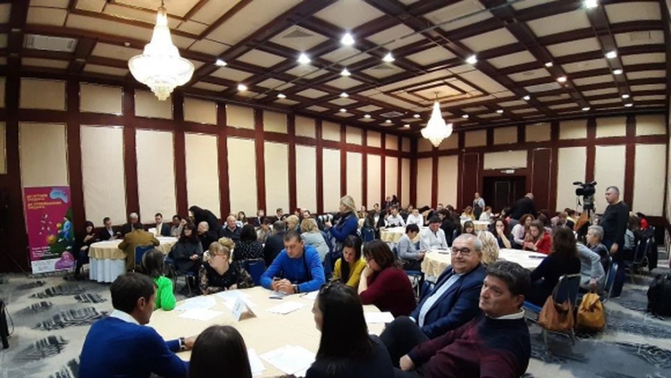 Николай Павлов участва в международната конференция "Революцията е приобщаването: 25 години Спешъл Олимпикс  България"