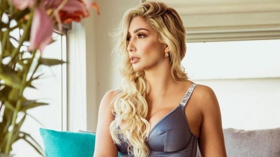 Манекенка вбеси Порто