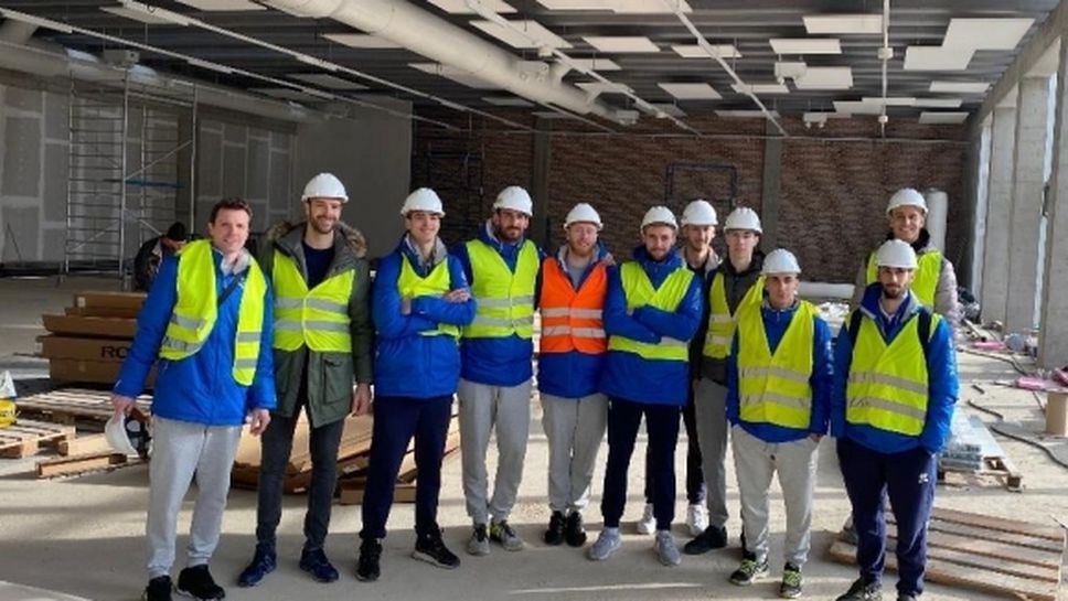 Волейболистите на Левски инспектираха строежа на новата зала и спортния център (снимки)