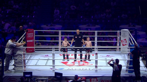 9-годишните Петко Димитров и Божидар Ангелов изиграха демонстративен кибоксов мач